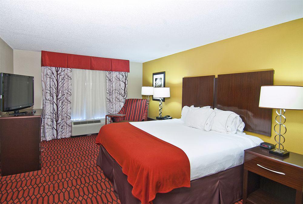 Holiday Inn Express Hotel & Suites Olive Branch By Ihg Extérieur photo