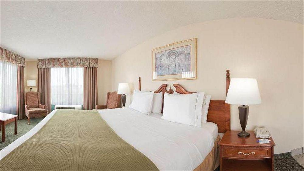 Holiday Inn Express Hotel & Suites Olive Branch By Ihg Extérieur photo