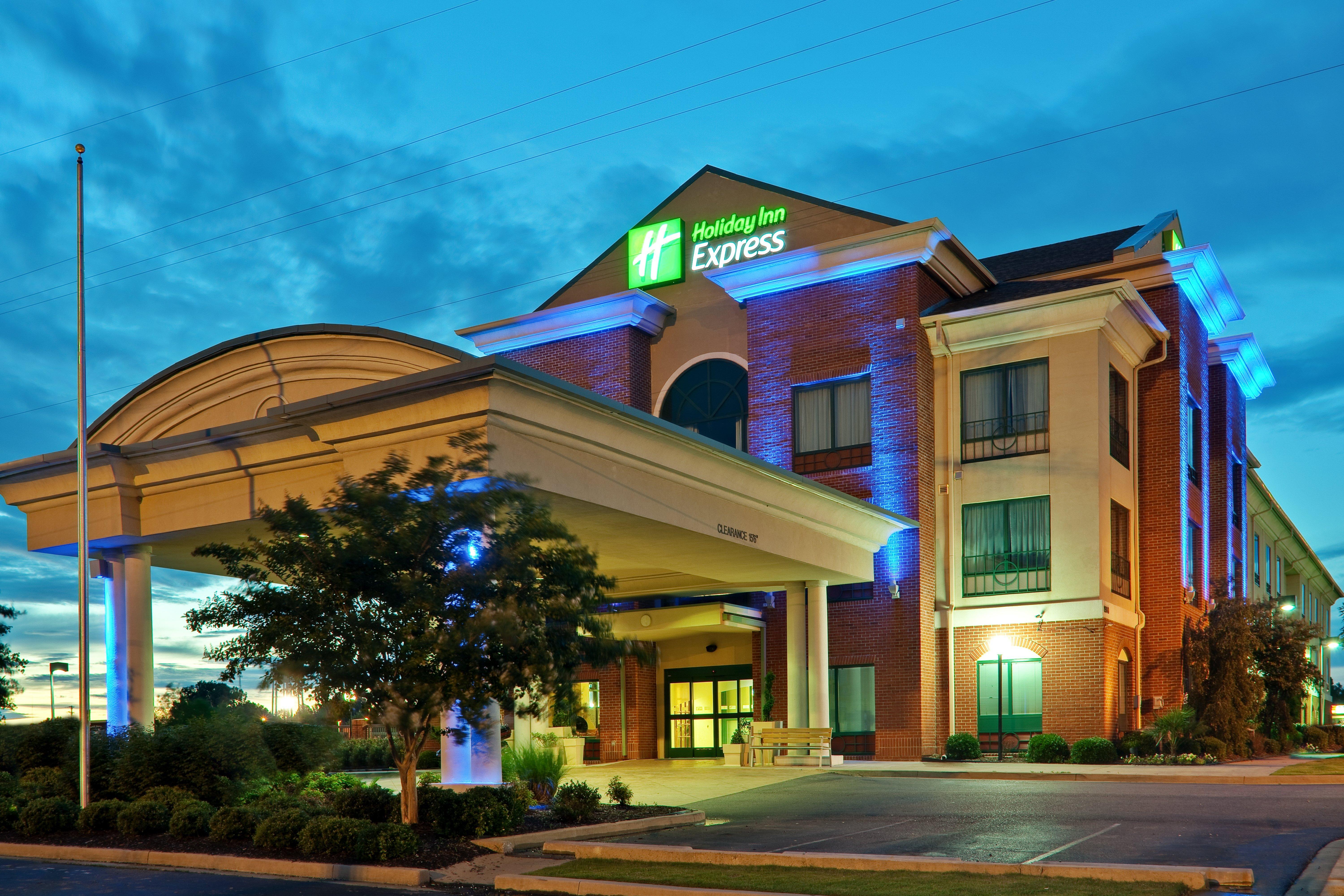 Holiday Inn Express Hotel & Suites Olive Branch By Ihg Extérieur photo